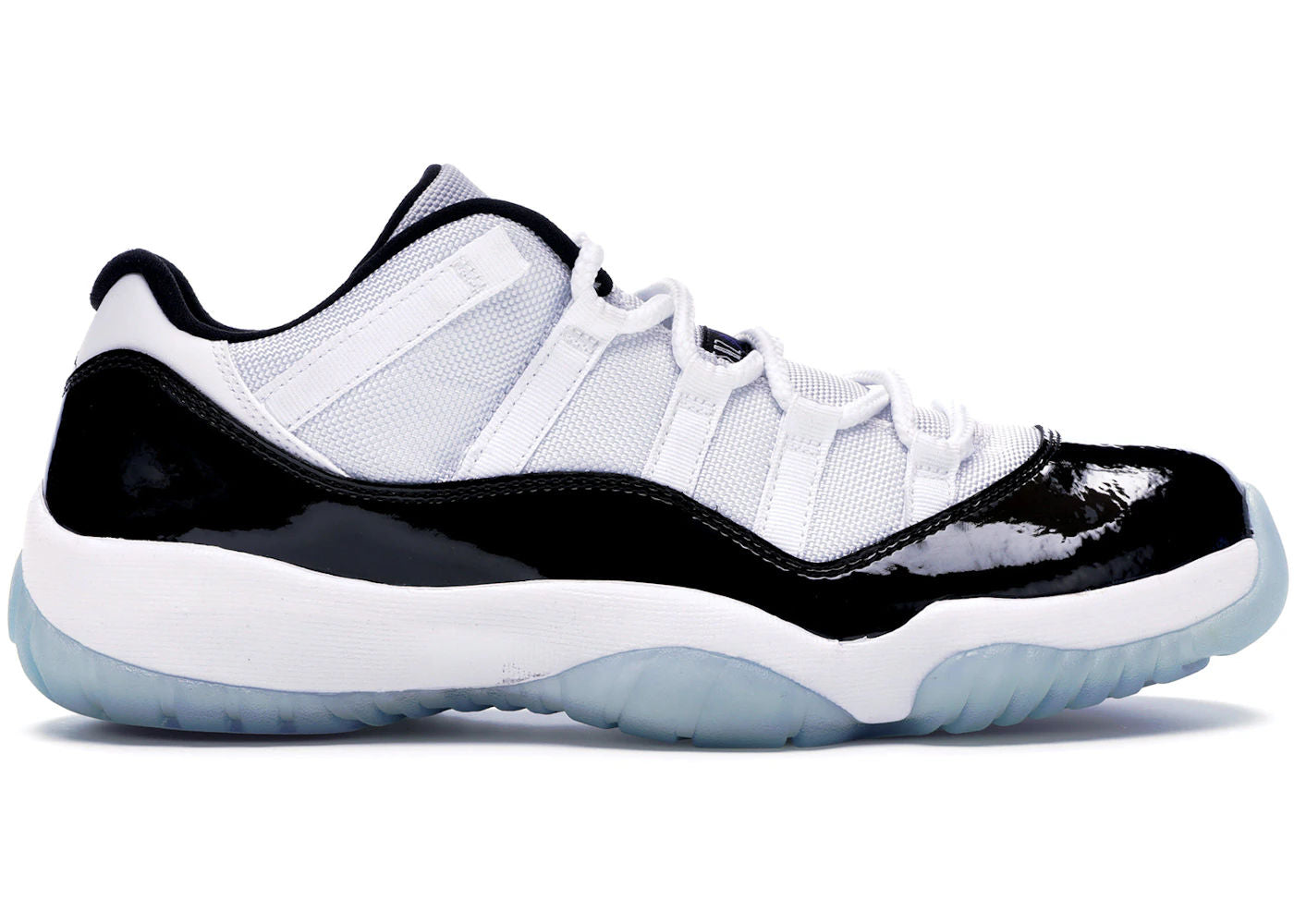 Jordan 11 Retro Low Concord - Preowned