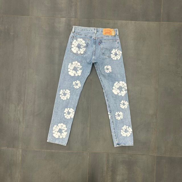 Denim Tears x Levi's Cotton Wreath Jean Light Wash - Preowned