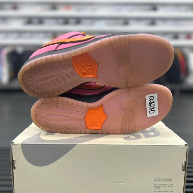 Nike SB Dunk Low The Powerpuff Girls Blossom - Preowned
