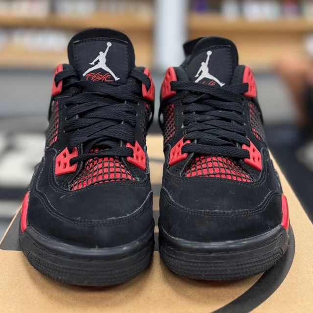Jordan 4 Retro Red Thunder (GS) - Preowned