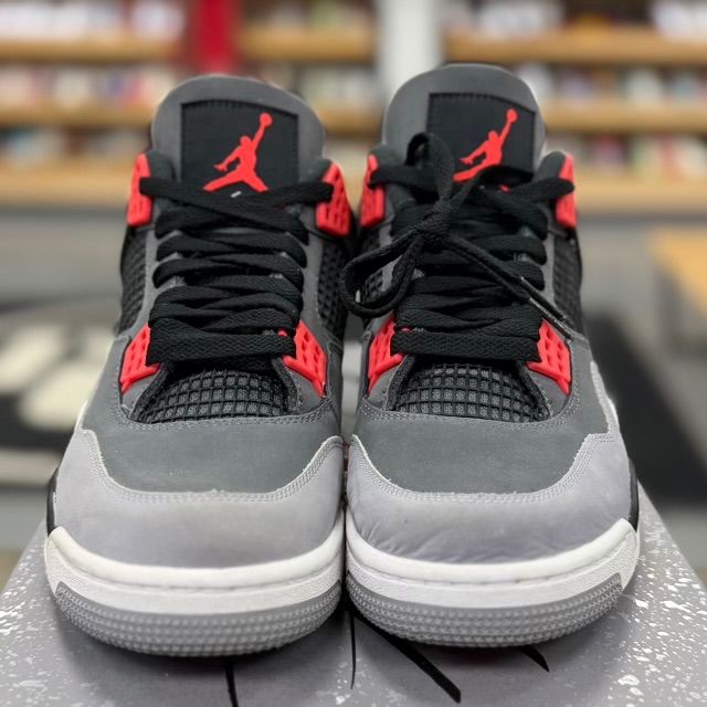 Jordan 4 Retro Infrared - Preowned