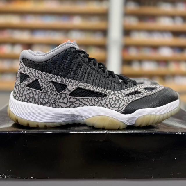 Jordan 11 Retro Low IE Black Cement - Preowned