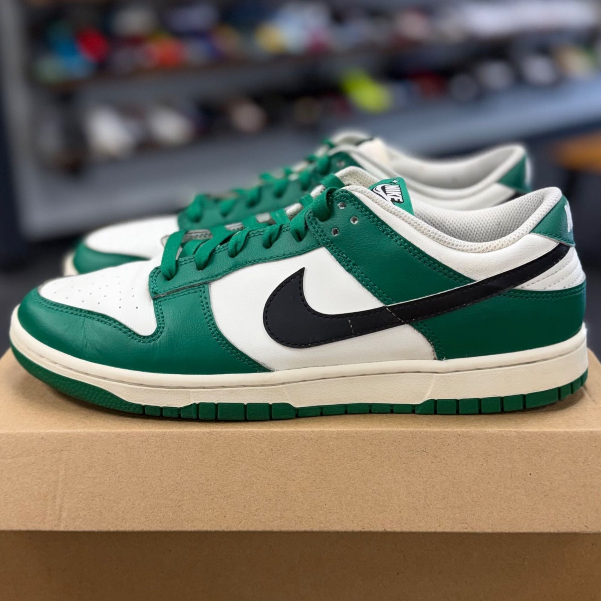 Nike Dunk Low SE Lottery Pack Malachite Green - Preowned
