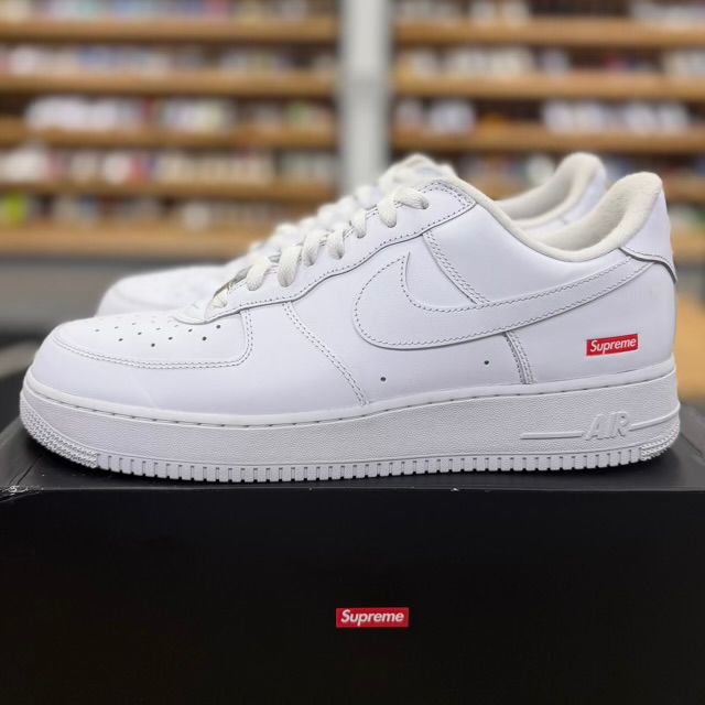 Nike Air Force 1 Low Supreme White - Preowned