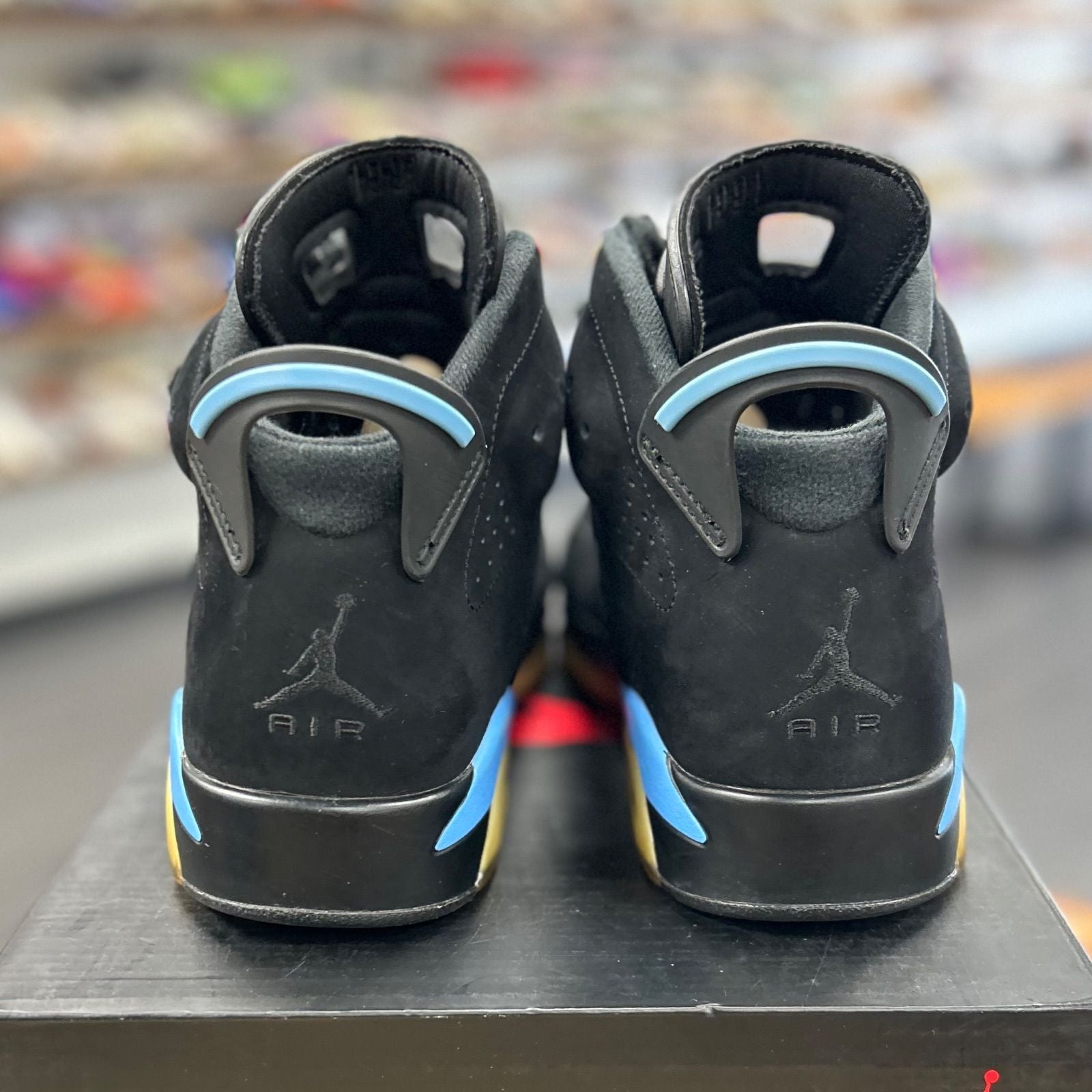 Jordan 6 Retro UNC - Preowned
