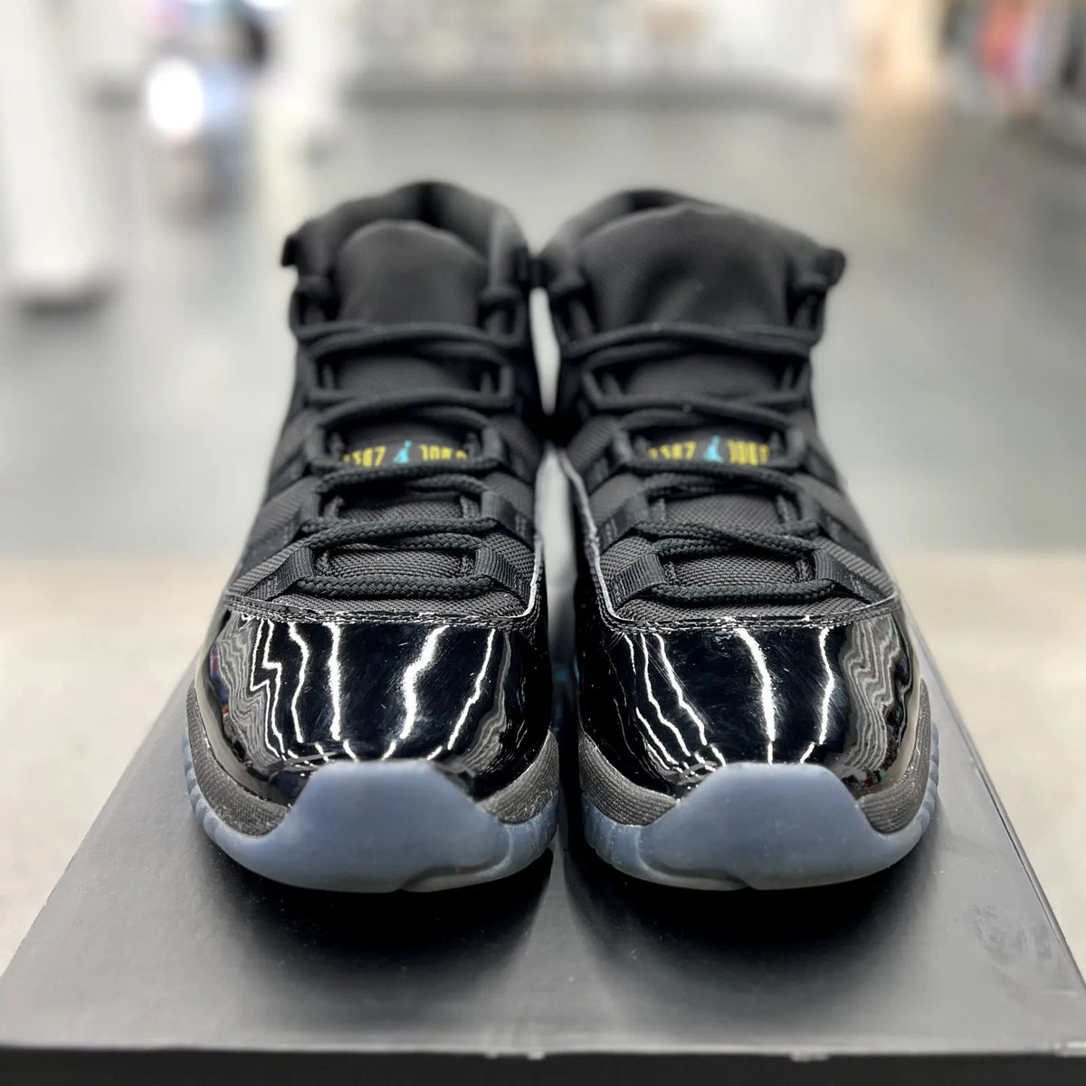 Jordan 11 Retro Gamma Blue (2025) - Preowned