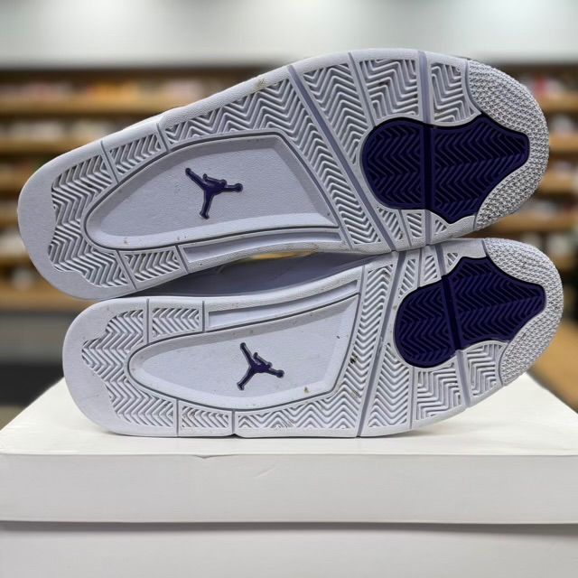 Jordan 4 Retro Metallic Purple - Preowned