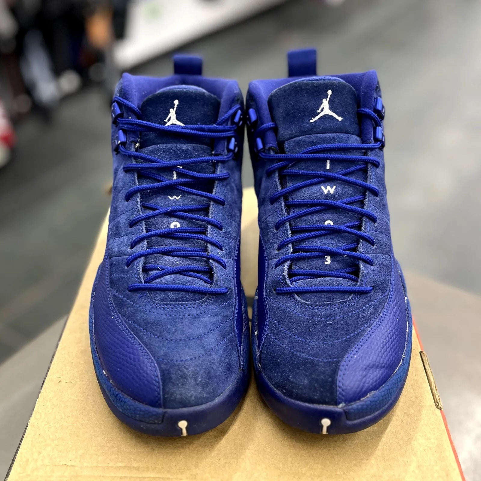 Jordan 12 Retro Deep Royal Blue - Preowned