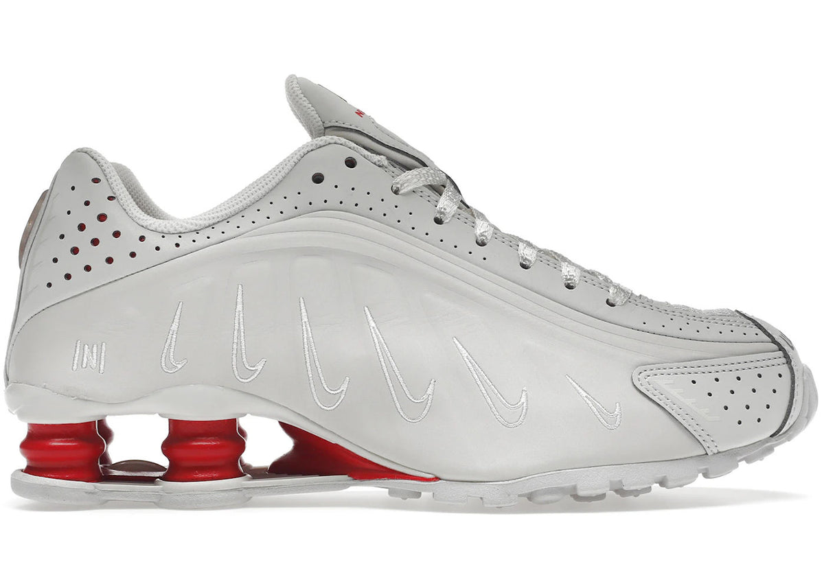 Nike Shox R4 Neymar White - Preowned
