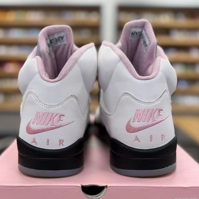 Jordan 5 Retro Medium Soft Pink - Preowned