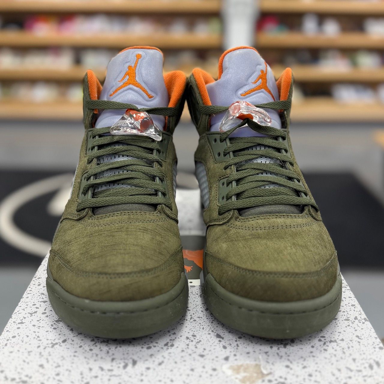 Jordan 5 Retro Olive (2024) - Preowned
