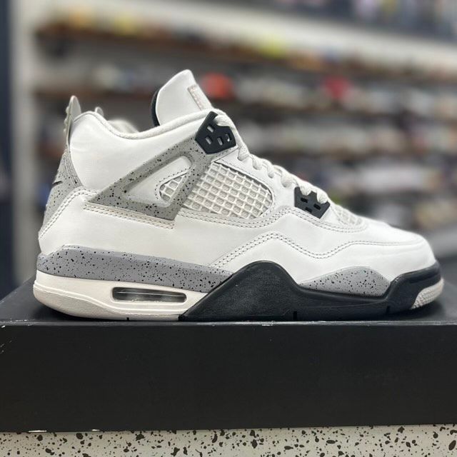 Jordan 4 Retro White Cement (2025) (GS) - Preowned