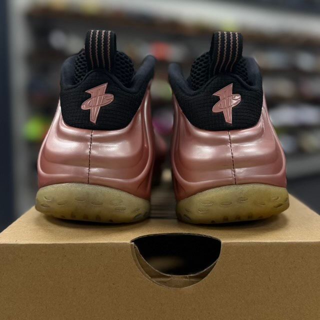 Nike Air Foamposite One Rust Pink - Preowned