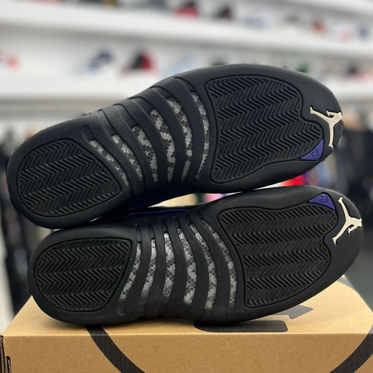 Jordan 12 Retro Black Dark Concord - Preowned