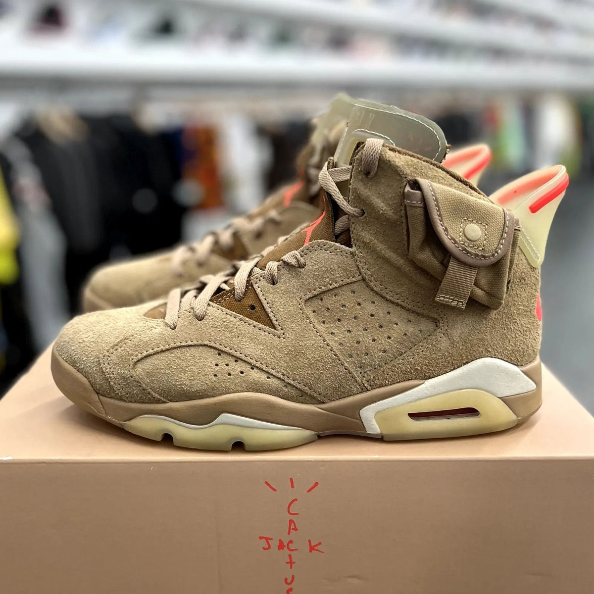 Jordan 6 Retro Travis Scott British Khaki - Preowned