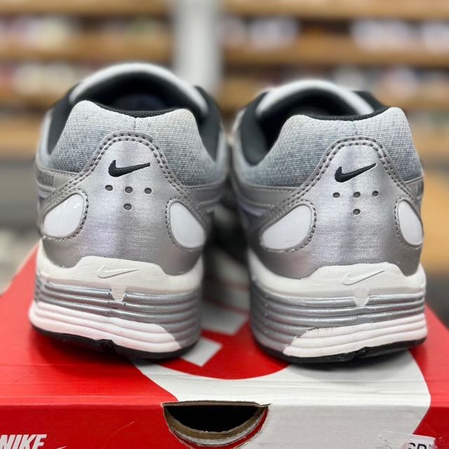 Nike P-6000 Metallic Silver Summit White-Wolf Grey - Preowned