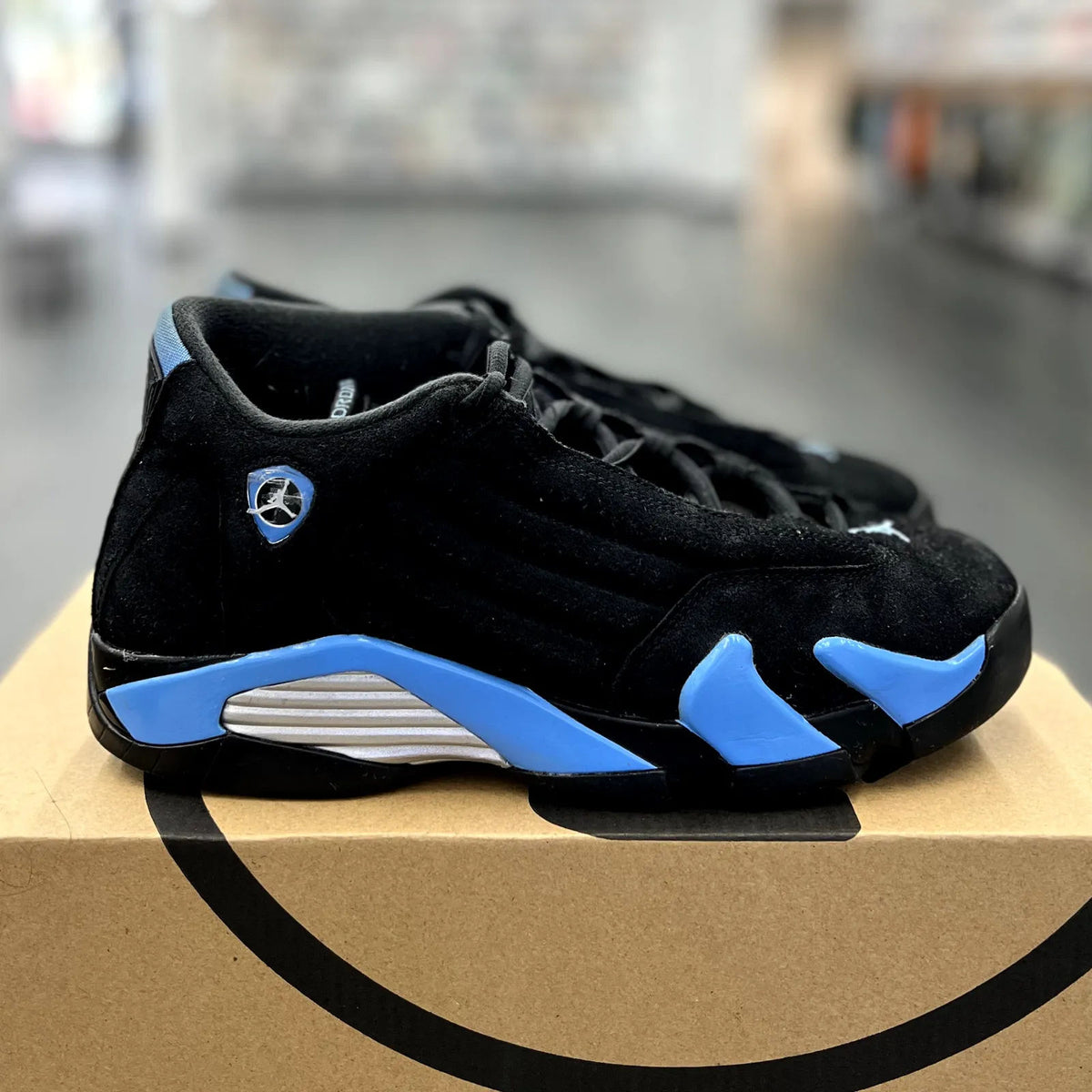 Jordan 14 Retro Black University Blue (2026) (GS) - Preowned