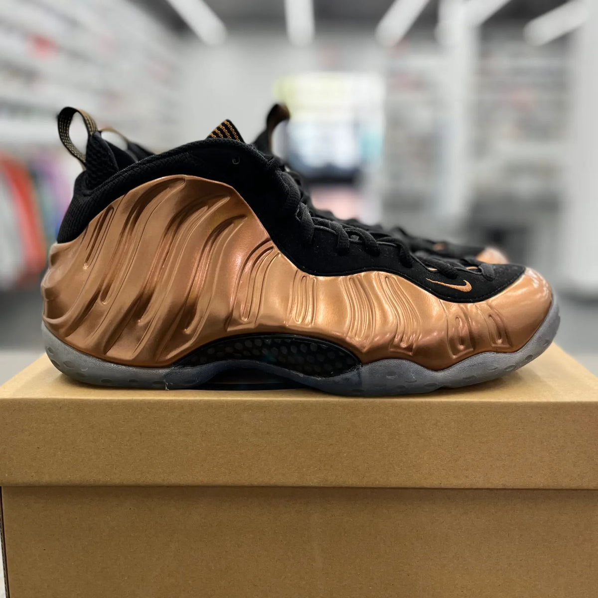 Nike Air Foamposite One Copper - Preowned