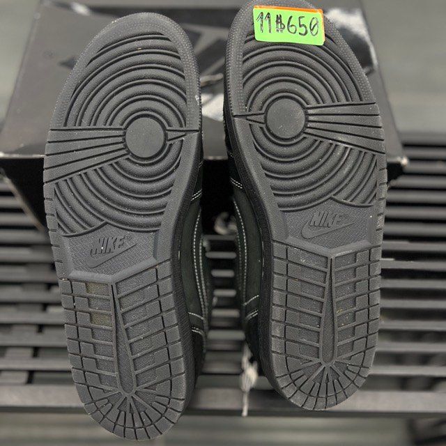 Jordan 1 Retro Low OG SP Travis Scott Black Phantom - Preowned