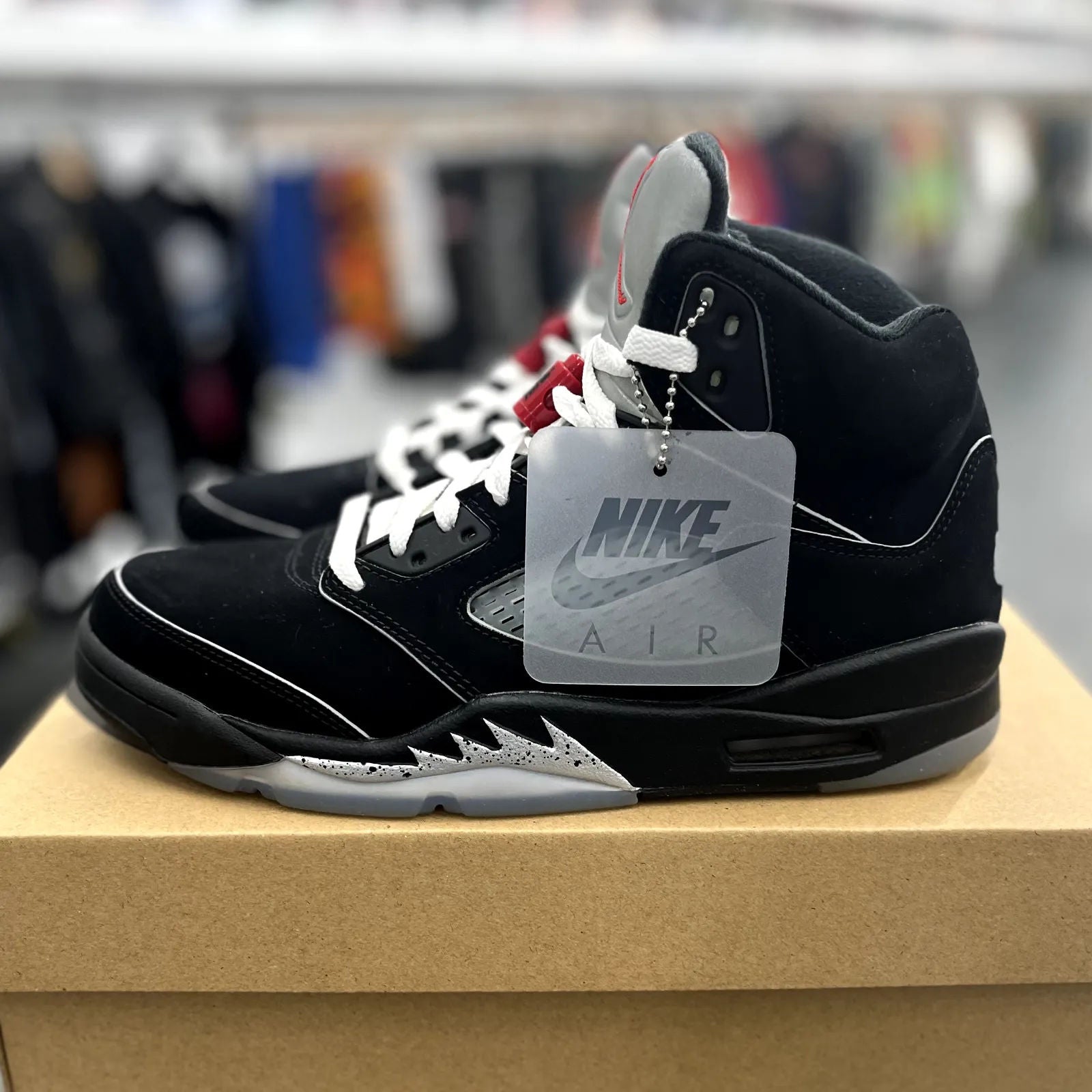 Jordan 5 Retro OG Black Metallic Reimagined - Preowned