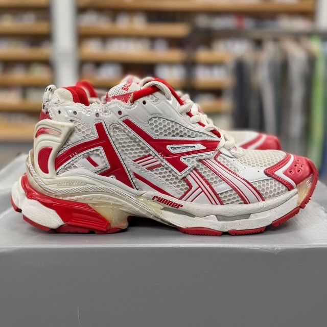 Balenciaga Runner Sneaker White Red - Preowned
