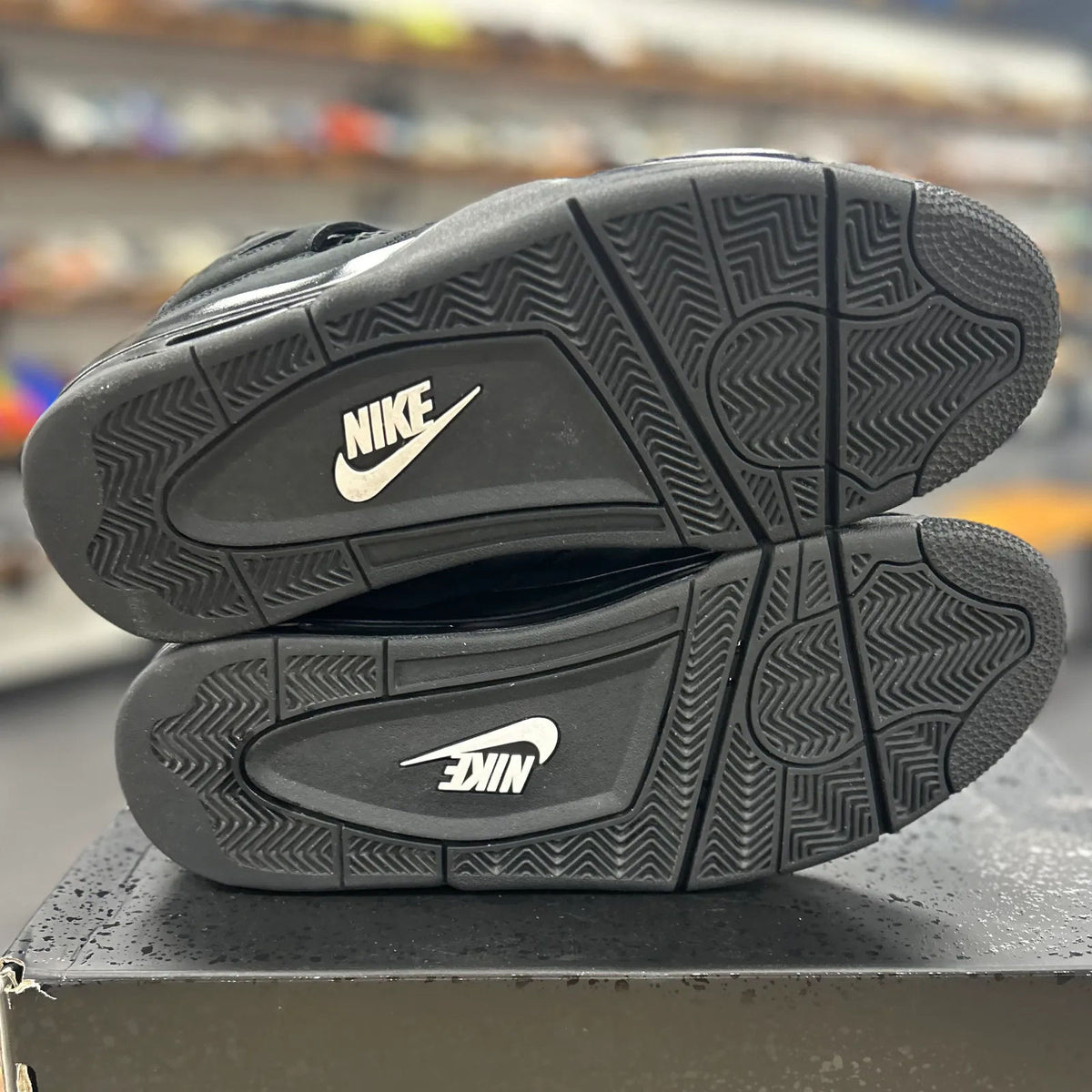 Jordan 4 Retro Black Cat (2025) - Preowned
