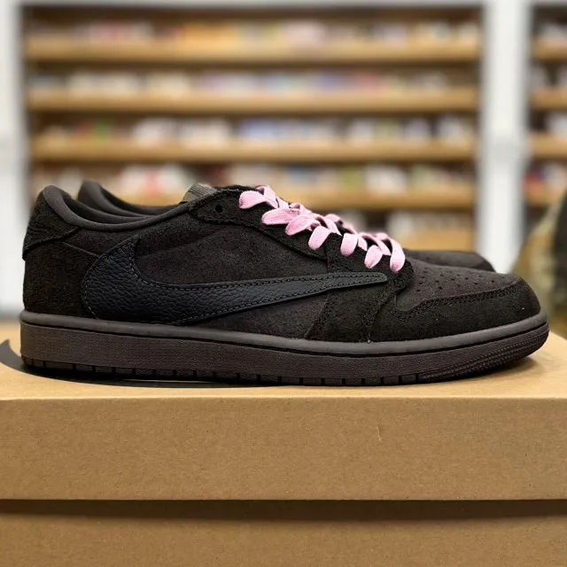Jordan 1 Retro Low OG SP Travis Scott Velvet Brown - Preowned
