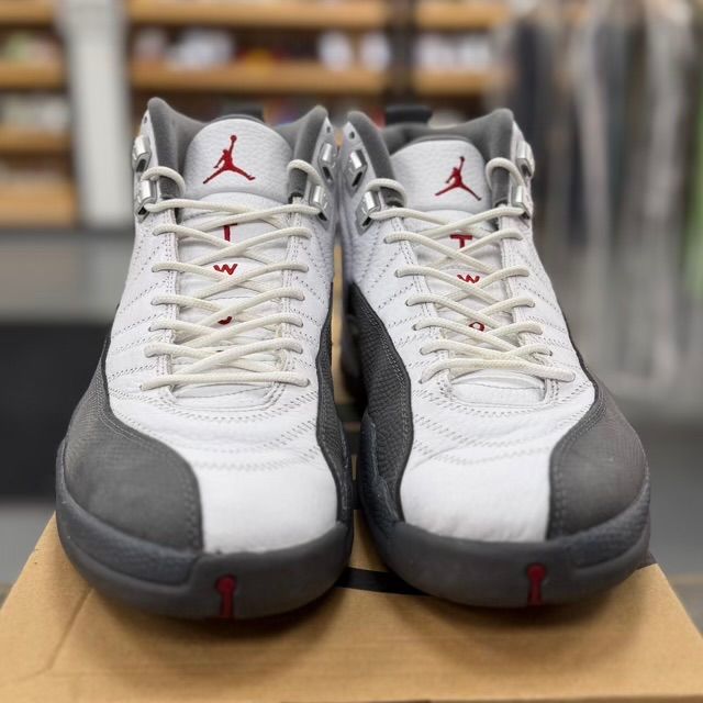 Jordan 12 Retro White Dark Grey - Preowned