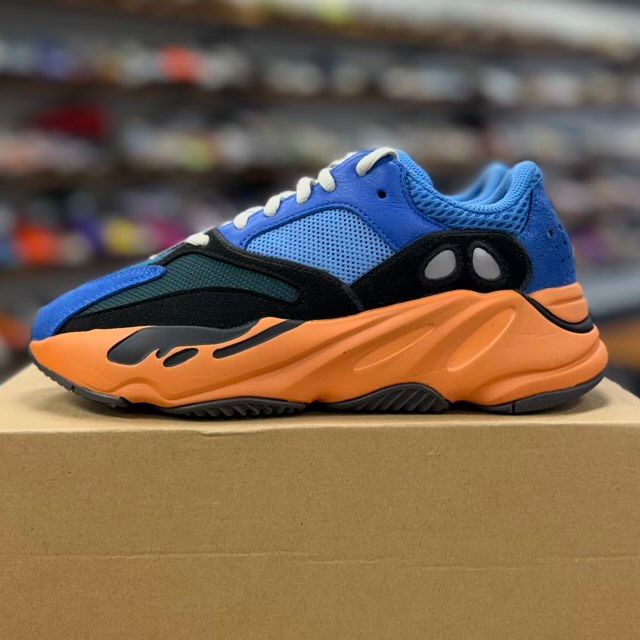 adidas Yeezy Boost 700 Bright Blue - Preowned