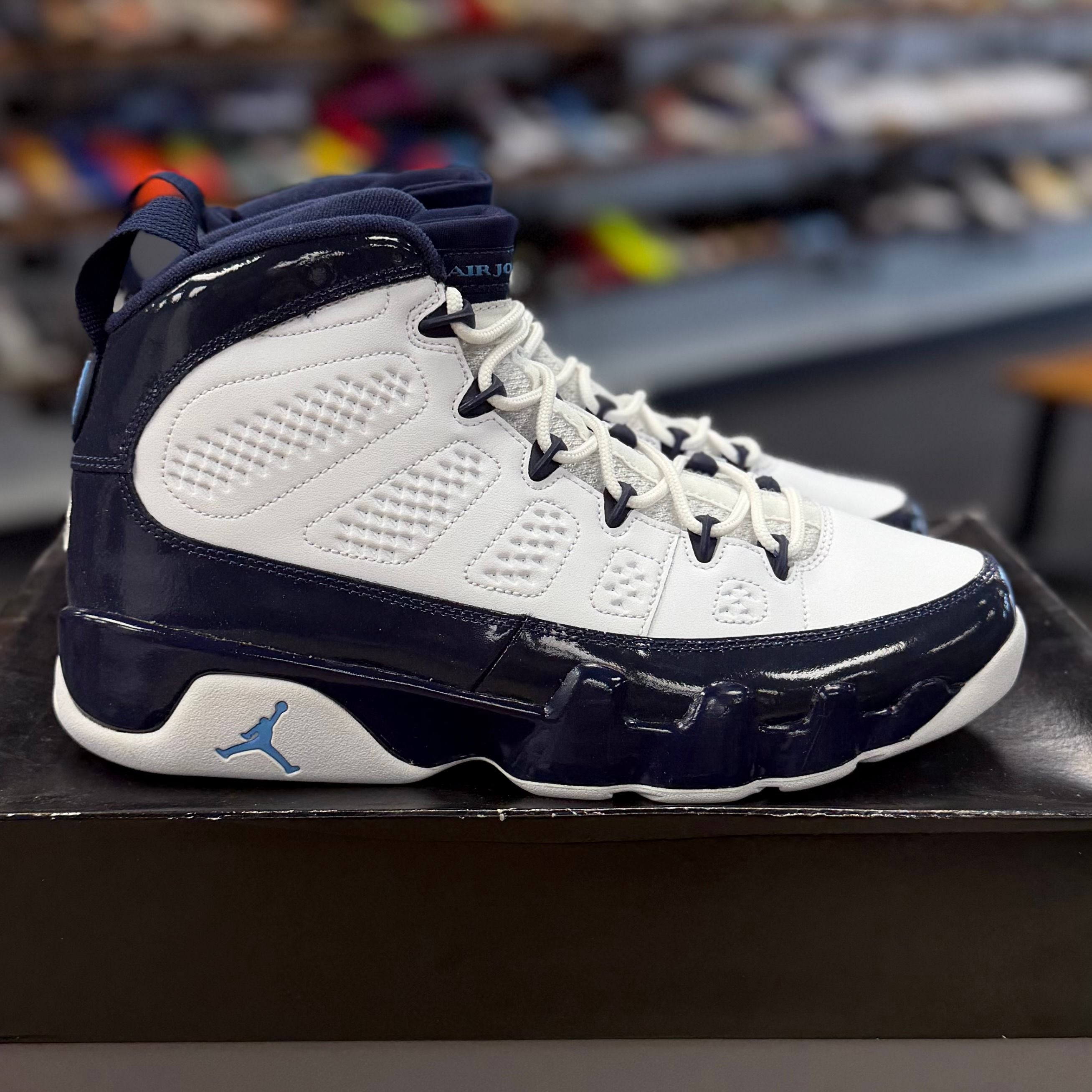 BRAND NEW STEAL - Jordan 9 Retro Pearl Blue