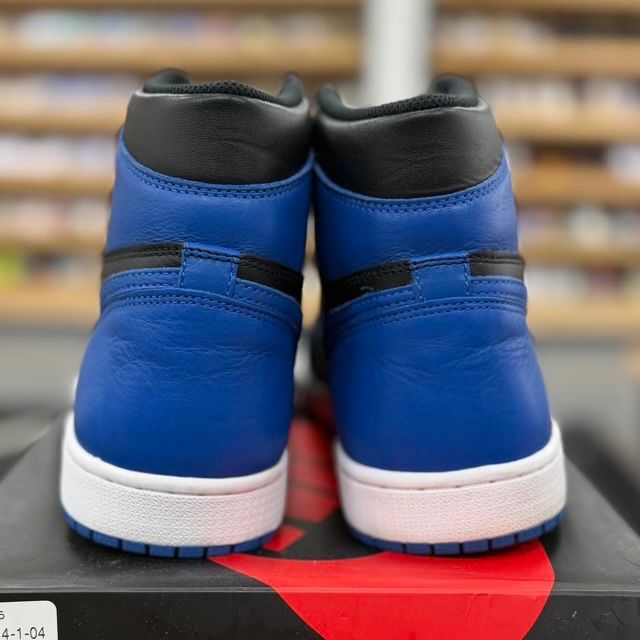Jordan 1 Retro Royal (2017) - Preowned