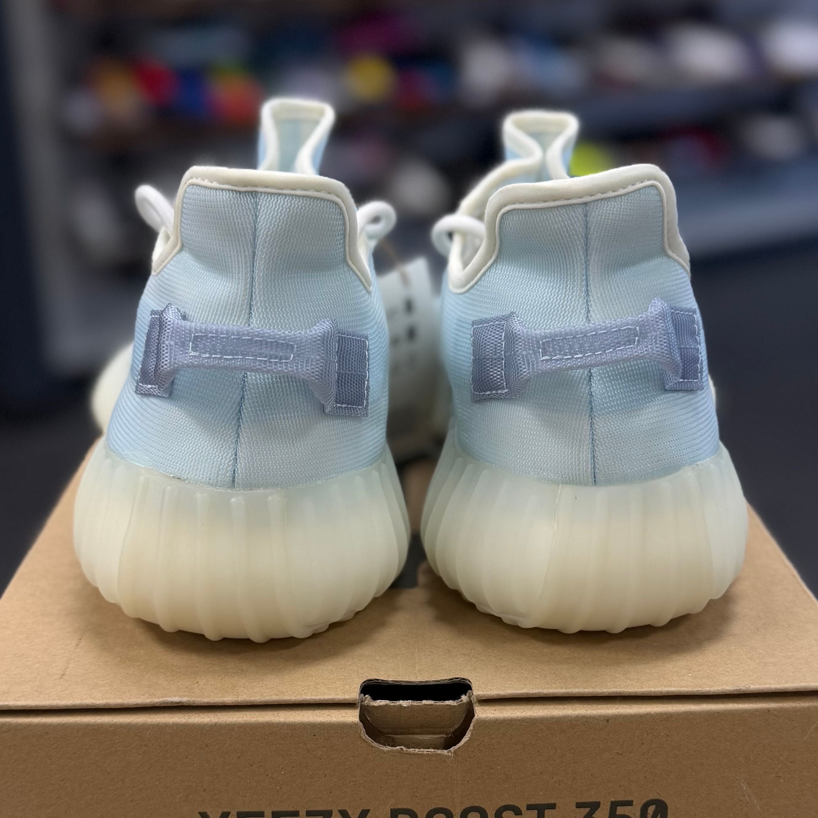 BRAND NEW STEAL - adidas Yeezy Boost 350 V2 Mono Ice