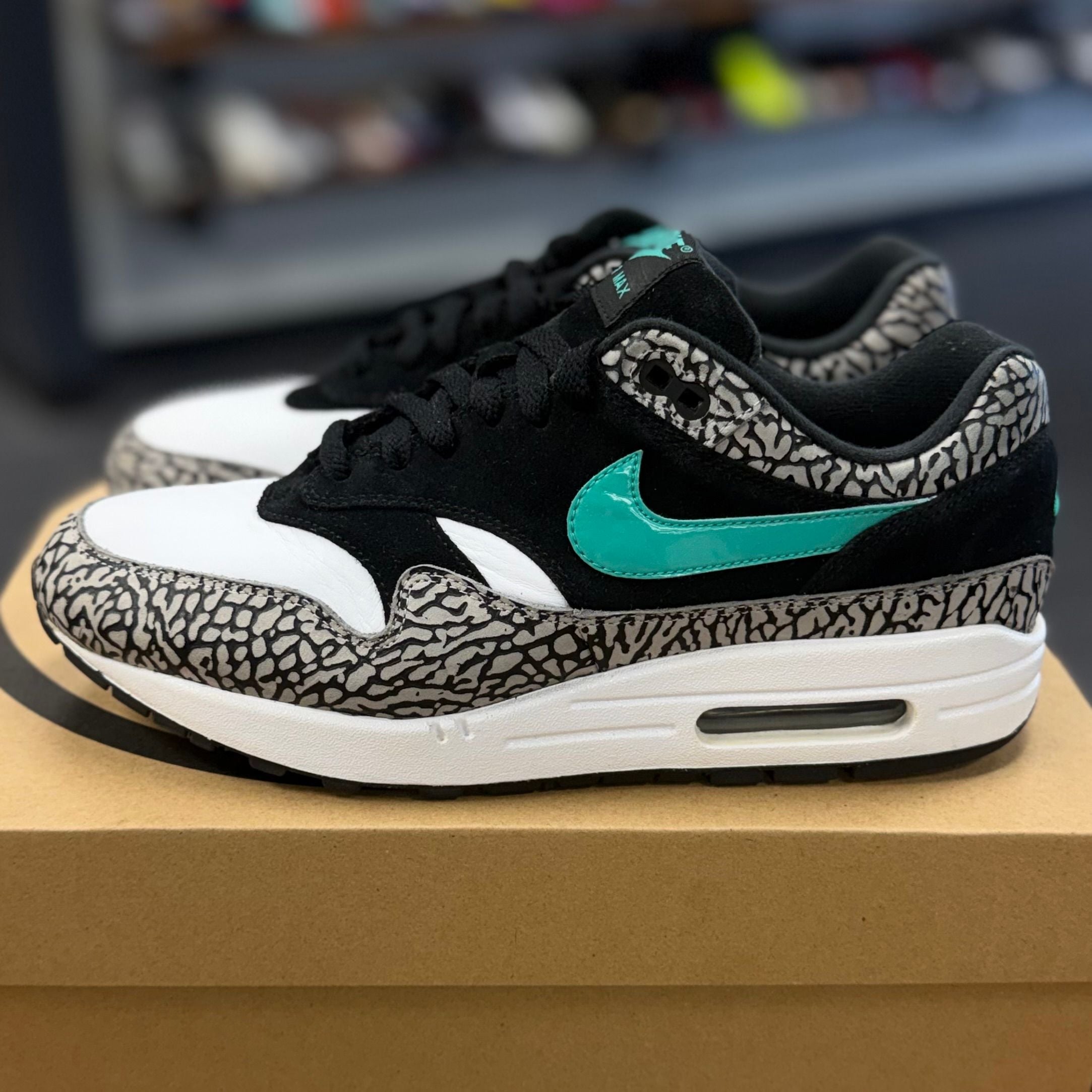 Nike Air Max 1 atmos Elephant (2017) - Preowned