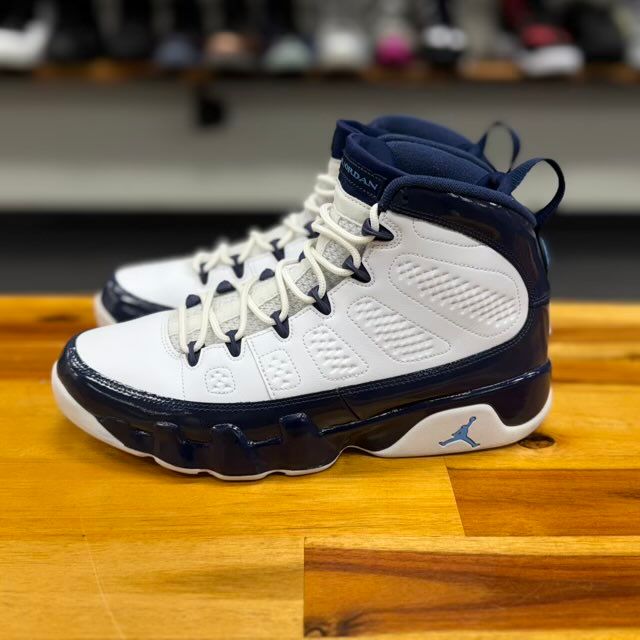 Jordan 9 Retro Pearl Blue - Preowned