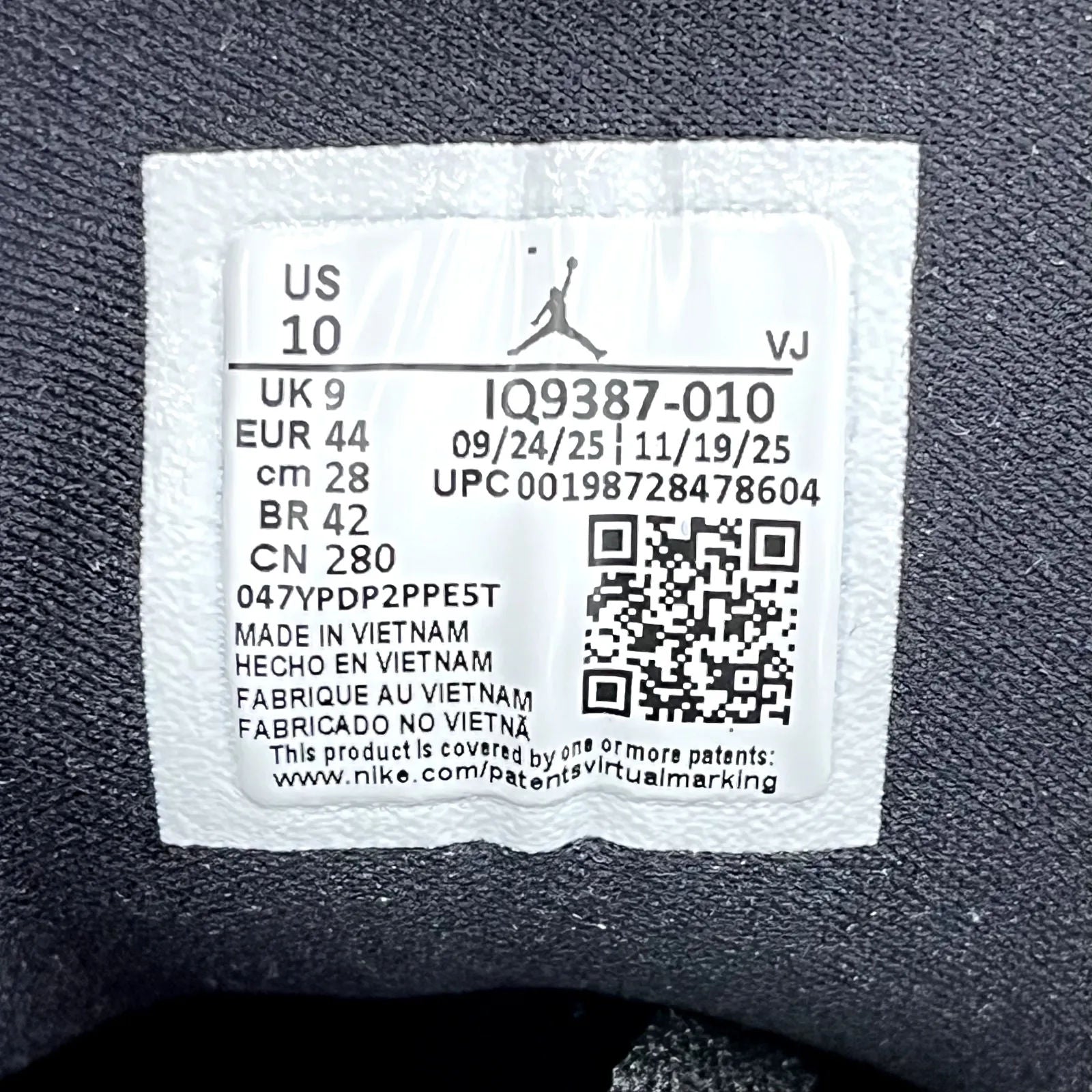 Jordan 1 Mid SE Mismatch Swoosh - Preowned