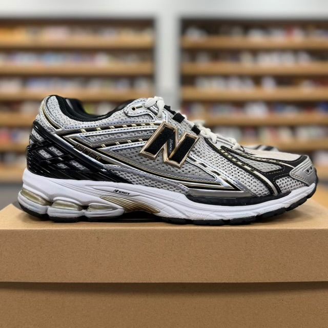 New Balance 1906R White Metallic Gold - Preowned