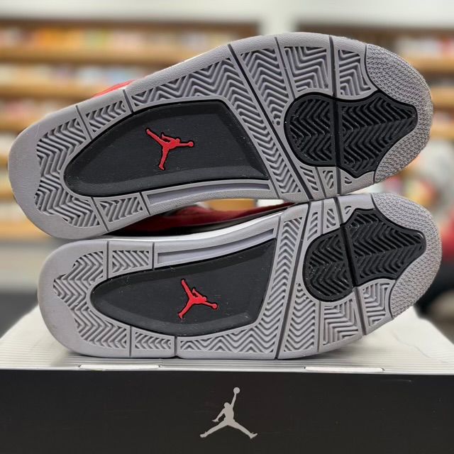 Jordan 4 Retro Toro Bravo (2026) (GS) - Preowned