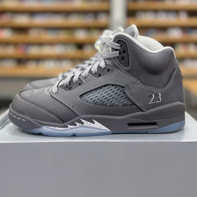 Jordan 5 Retro Wolf Grey (2026) (GS) - Preowned