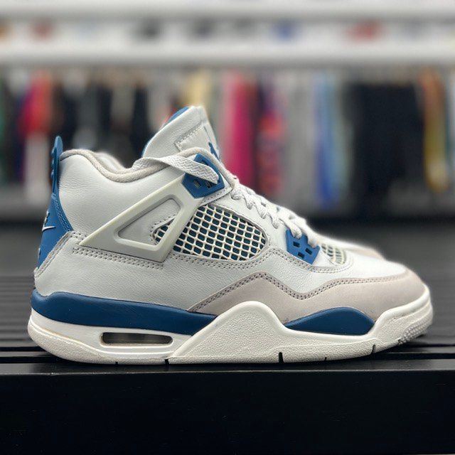 Jordan 4 Retro Military Blue (2024) (GS) - Preowned