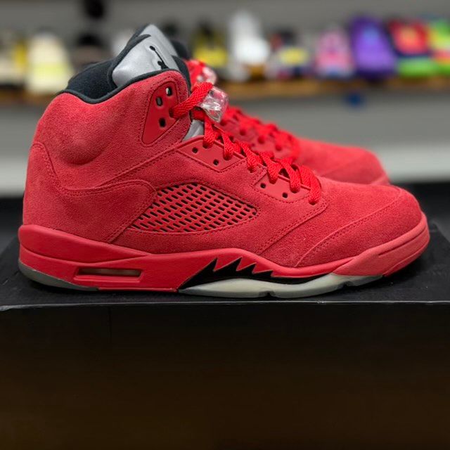 Jordan 5 Retro Red Suede - Preowned