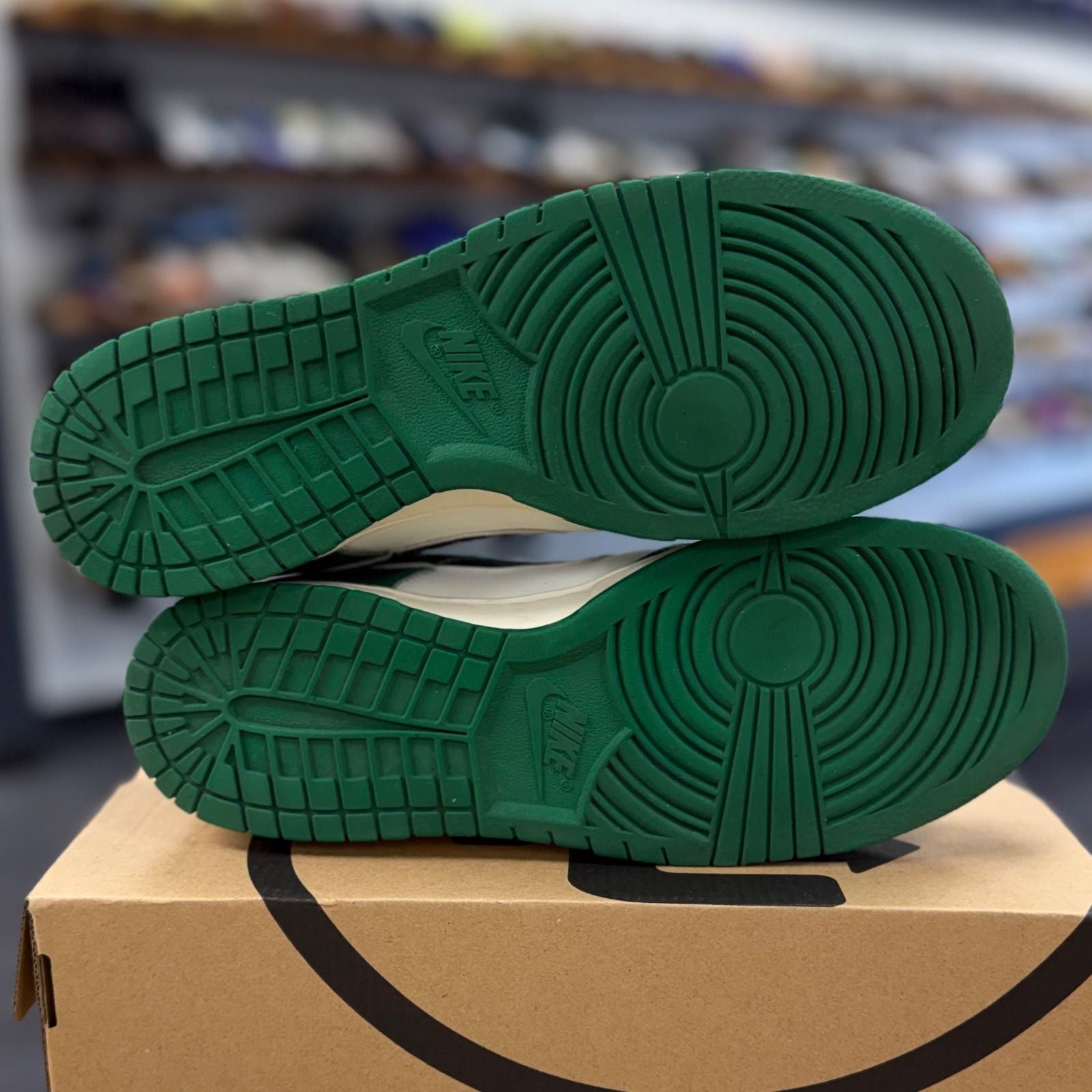 Nike Dunk Low SE Lottery Pack Malachite Green - Preowned