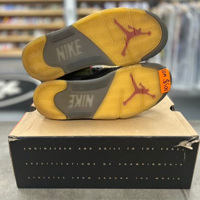 Jordan 5 Retro Off-White Muslin - Preowned