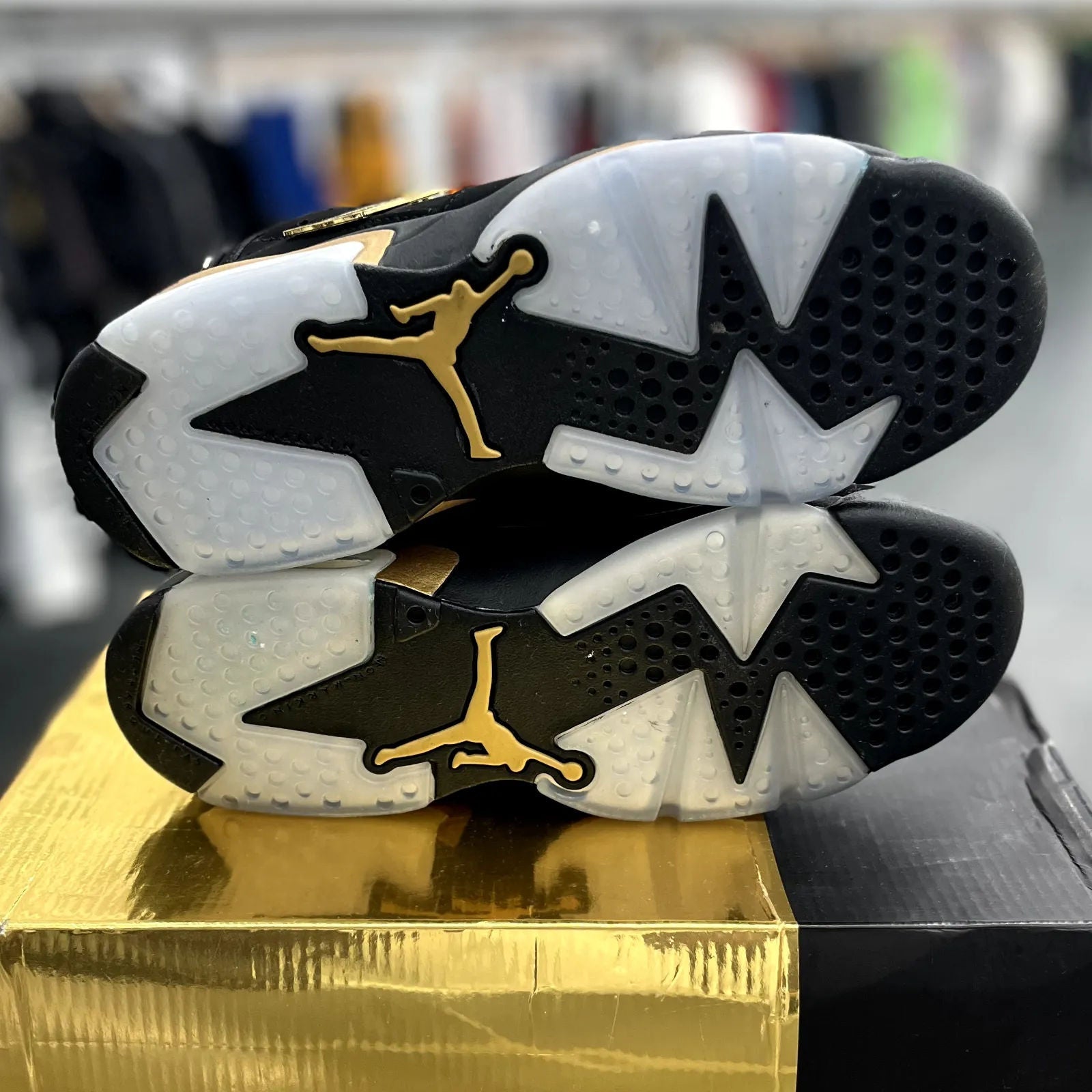 Jordan 6 Retro DMP 2020 (GS) - Preowned