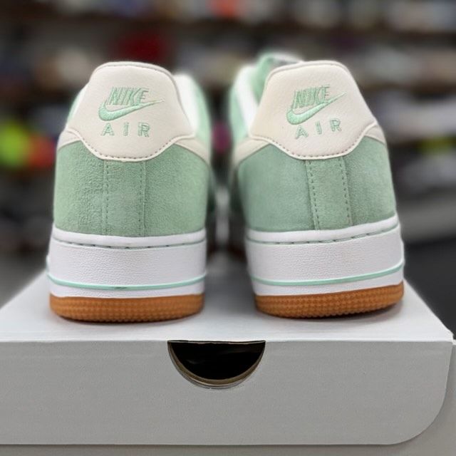 Nike Air Force 1 Low Arctic Green White Gum - Preowned