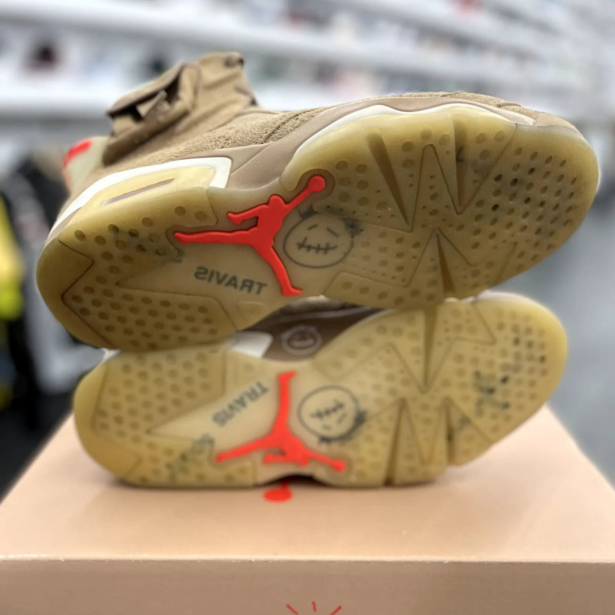 Jordan 6 Retro Travis Scott British Khaki - Preowned