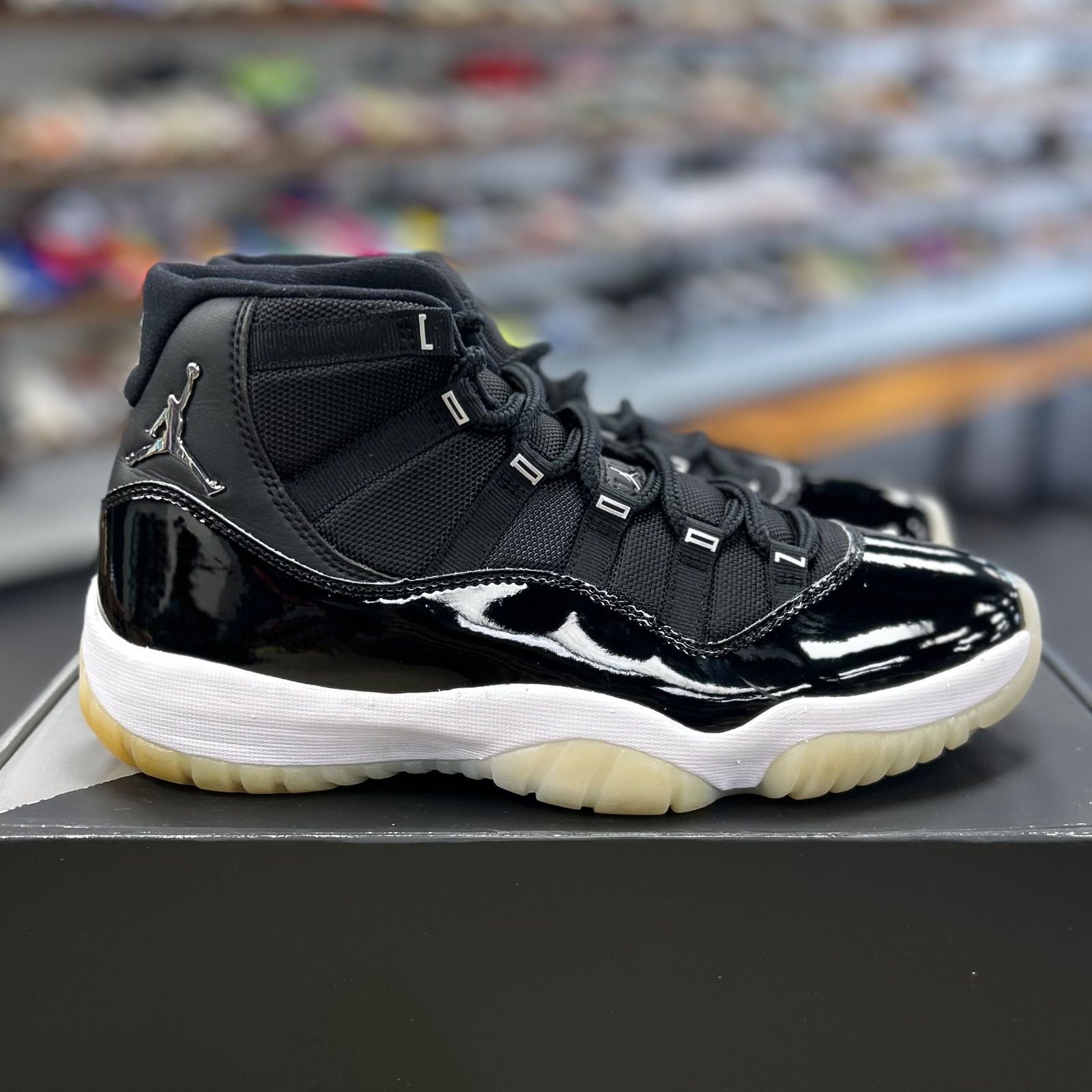 Jordan 11 Retro Jubilee 25th Anniversary - Preowned