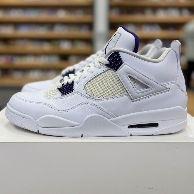 Jordan 4 Retro Metallic Purple - Preowned