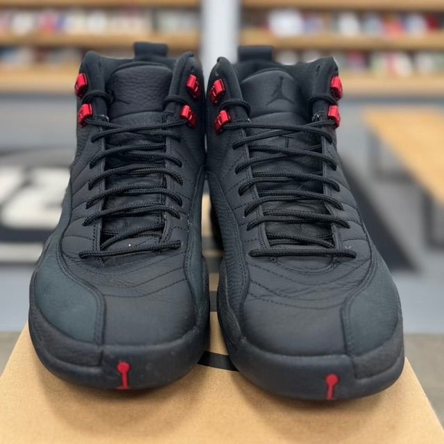 Jordan 12 Retro Bloodline - Preowned