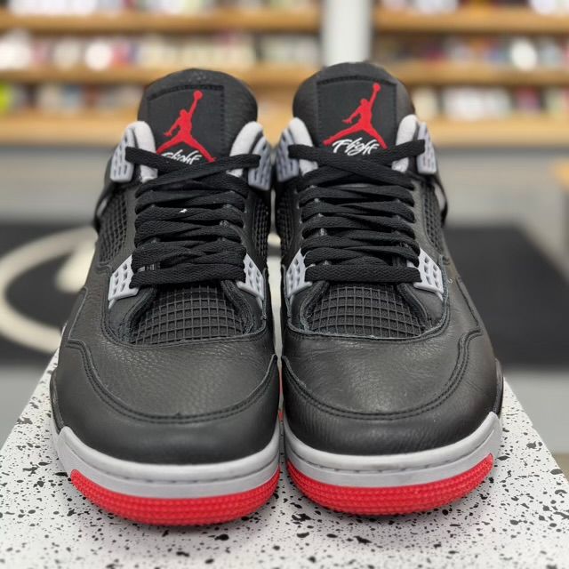 Jordan 4 Retro Bred Reimagined - Preowned