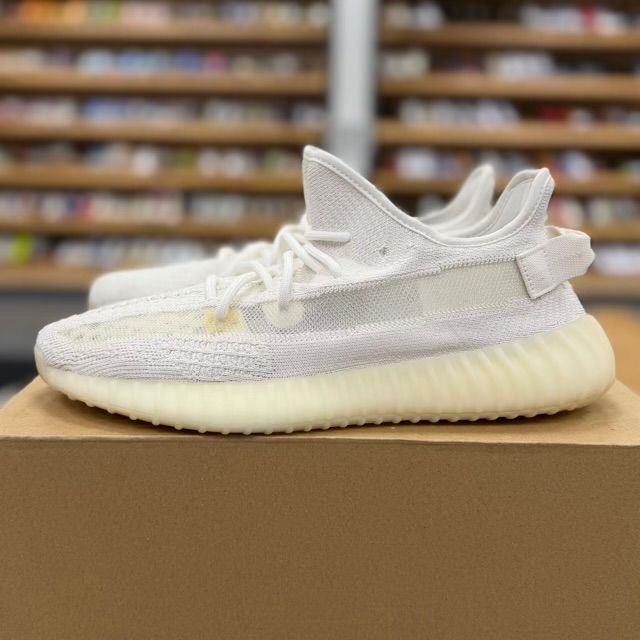 adidas Yeezy Boost 350 V2 Bone - Preowned